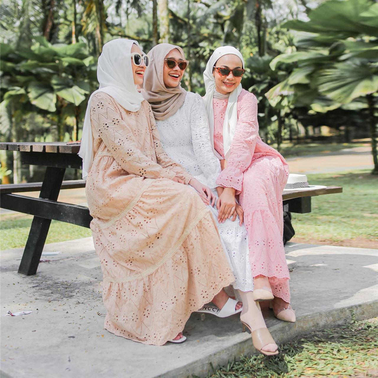 Endonezya Oymalı Dantel Elbise - Ethnic Fashion Wear incelemesi ve fiyatı